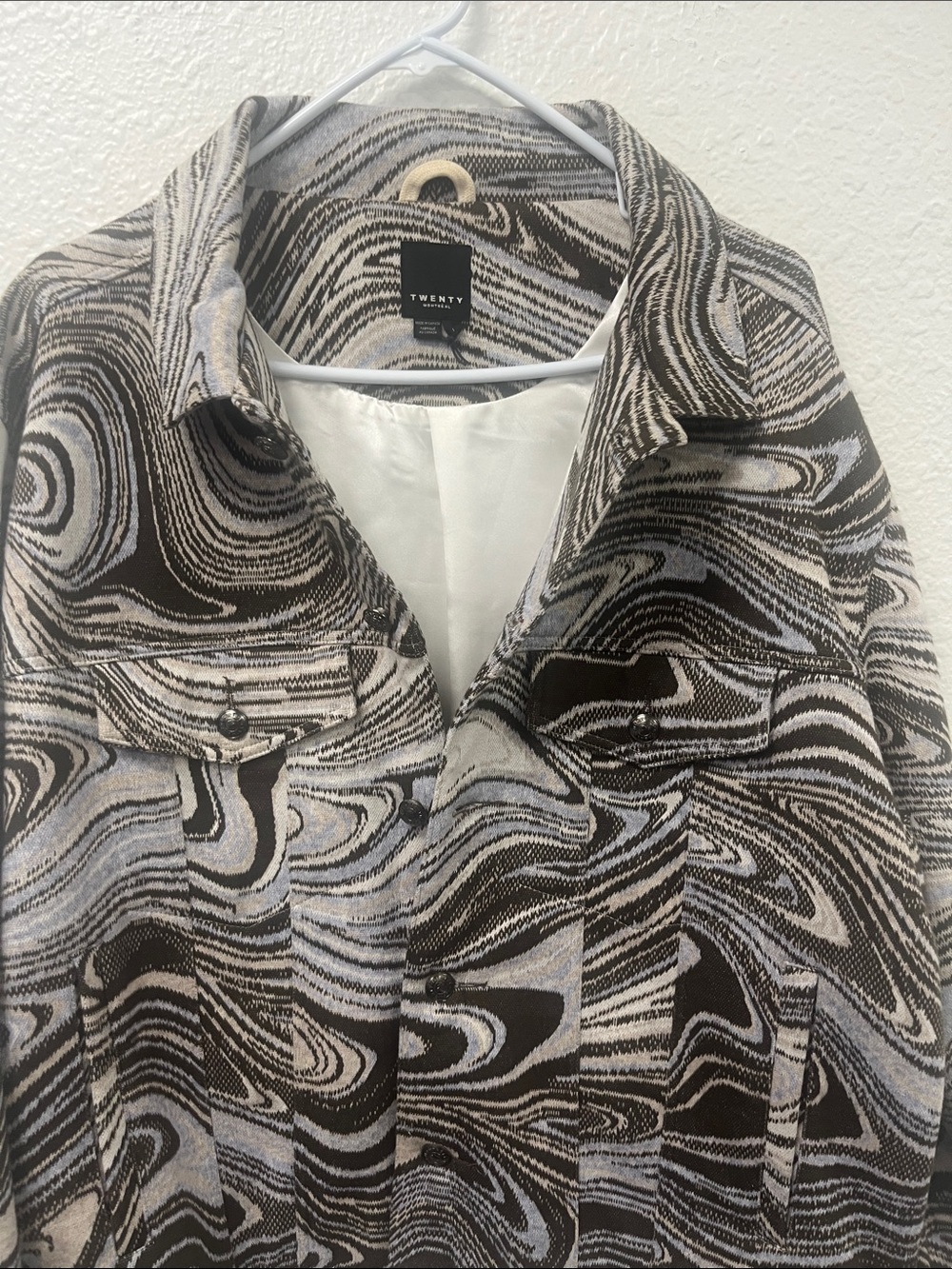 Twenty Montreal Light Blue, Black & Cream Mocha Swirl Trucker Jacket NWOT
#1172 - Picture 3 of 5